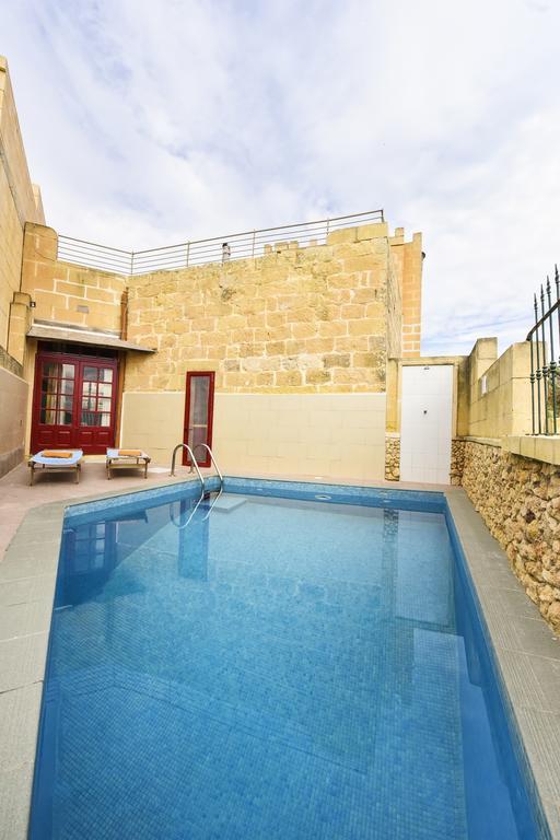 Ta'Kemmuna Hotell Qala Rum bild